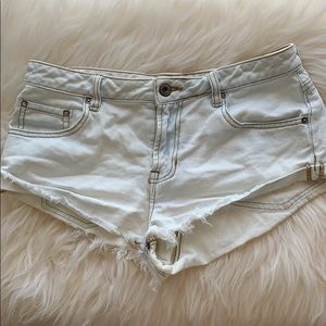 Bullhead denim shorts great condition